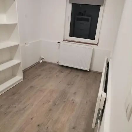 Quiet Residential @ Agglomeration Taplanszentkereszt 2 Bedroom + Living Appartement Szombathely